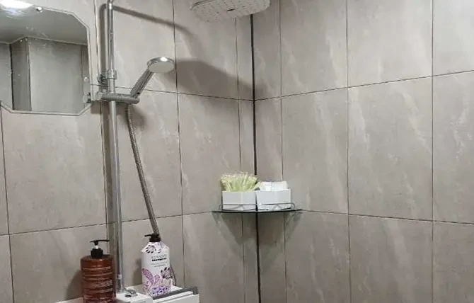 동탄 헉테라피 스웨디시 샤워실 사진.webp